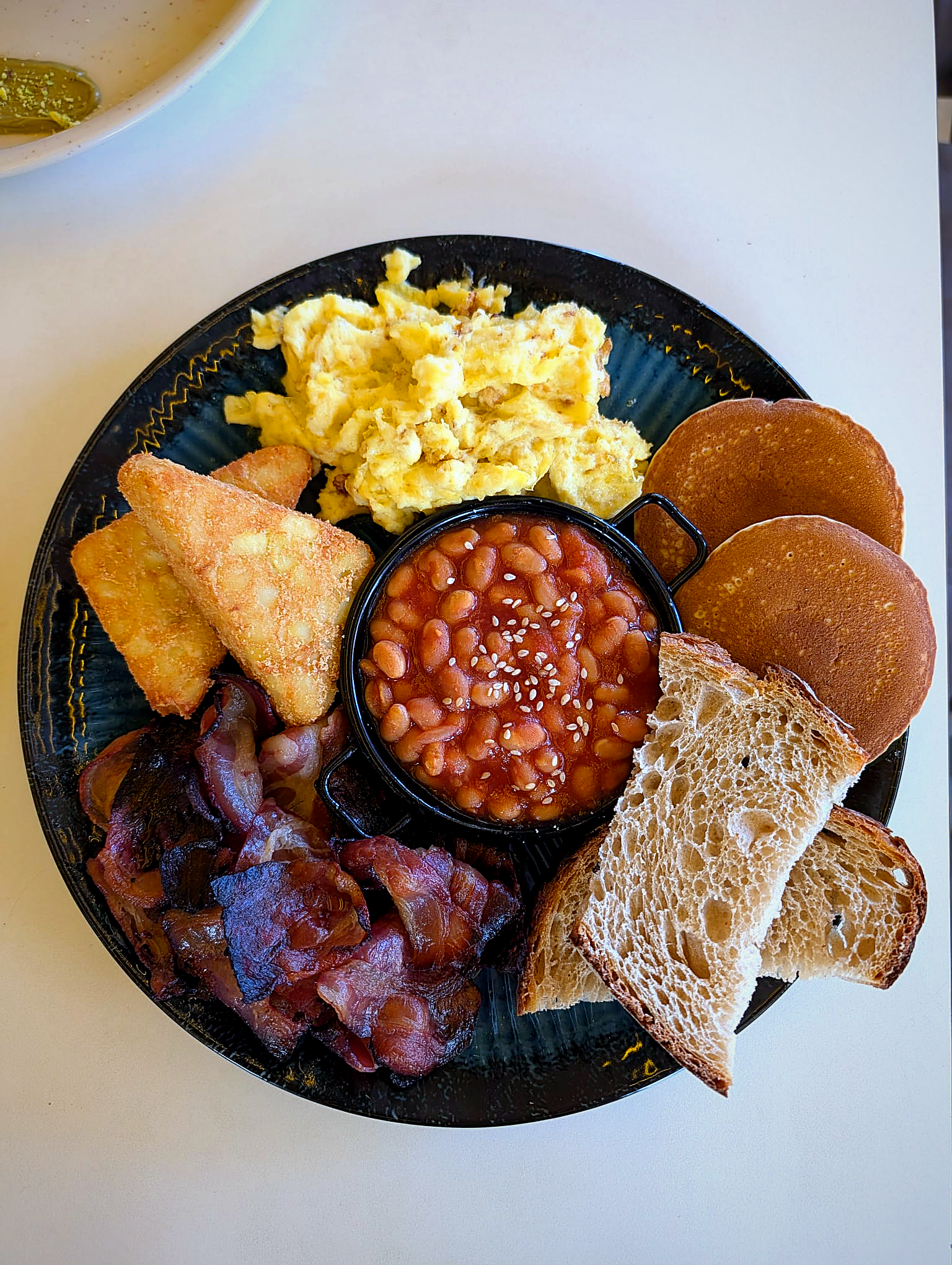English breakfast visto desde arriba